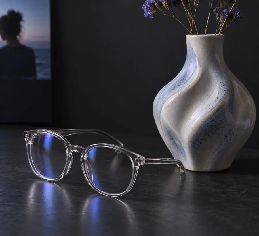 Originales Referenzbild mit einer Brille
